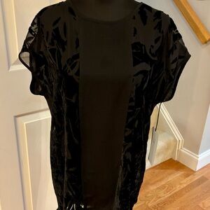 CAbi Black Velvet/woven/burn out Top/size small.
